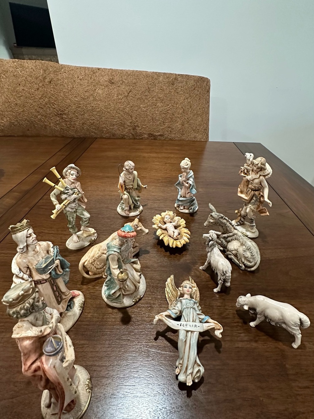 Vintage Lot of 13 Fontanini Depose Italy Nativity Figures 6.5” Spaider Mark.